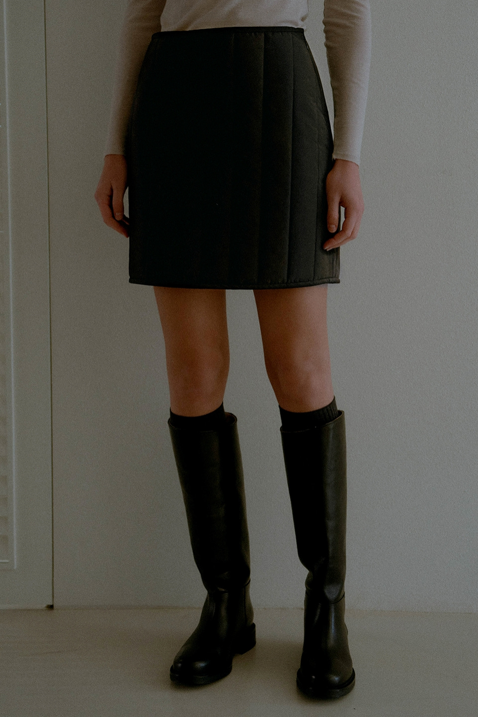 quilting mini skirt (black)
