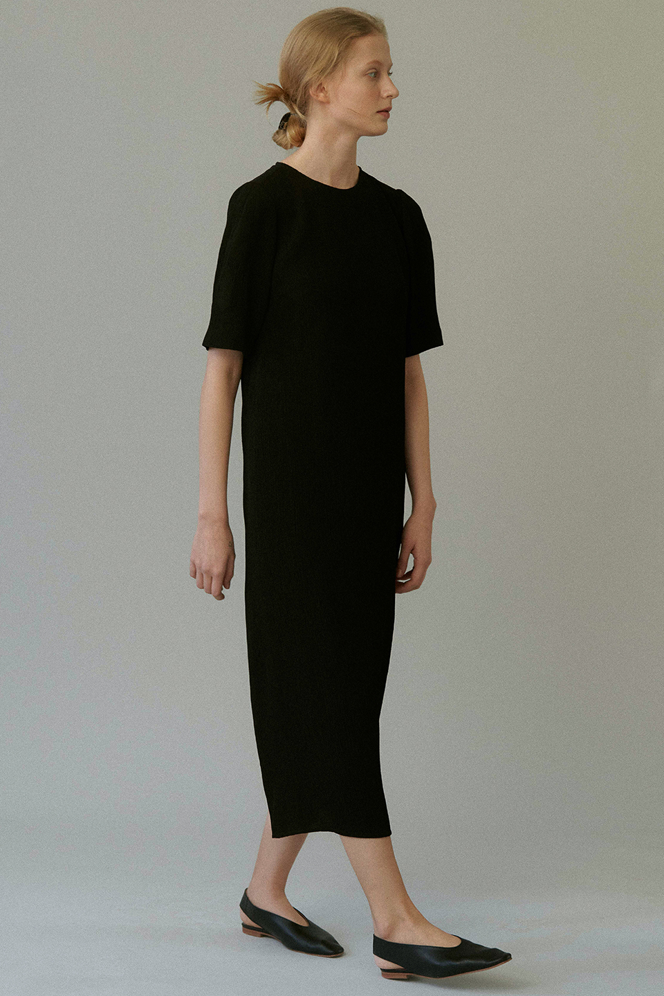 pleats long dress (black)