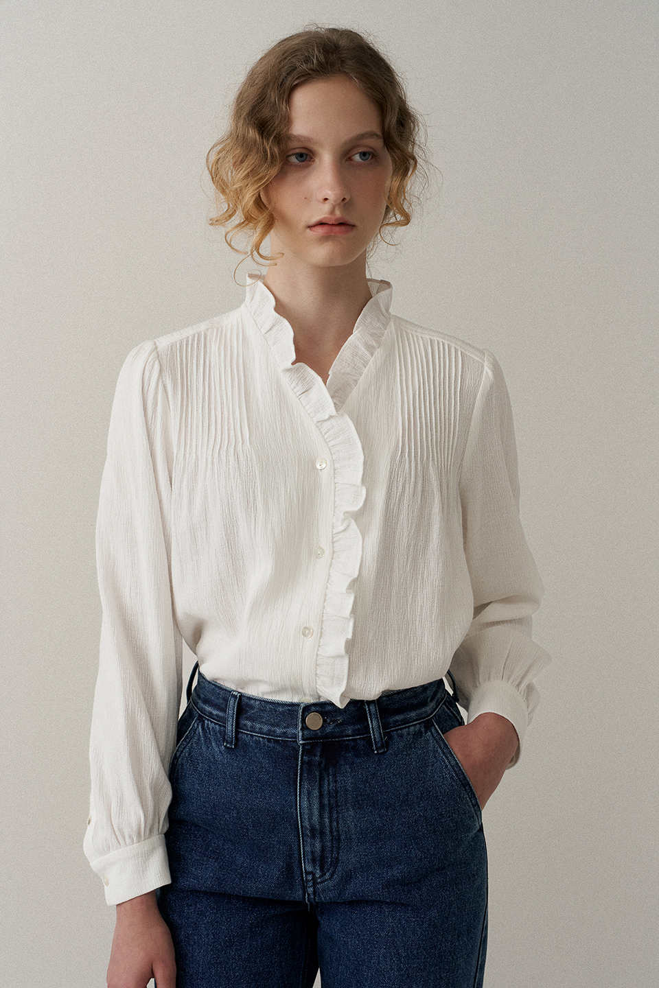 cotton pin-tuck blouse (off white)